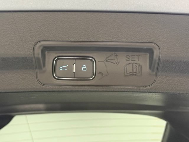 Certified 2022 Ford Explorer ST AWD/4WD image 37