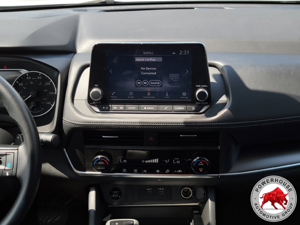 Used 2024 Nissan Rogue SV FWD image 23