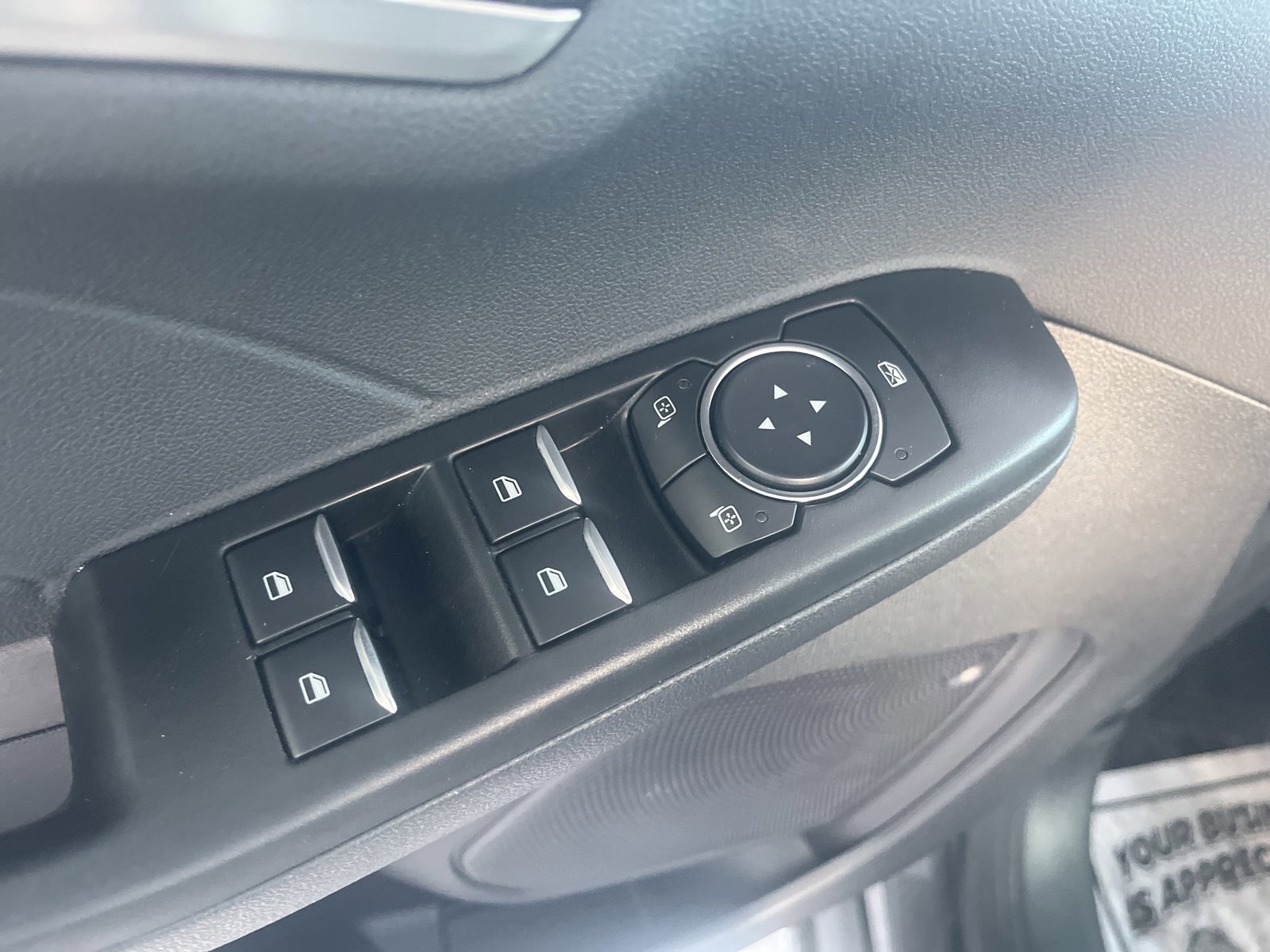 Certified 2022 Ford Escape Titanium w/ Class II Trailer Tow Package image 17