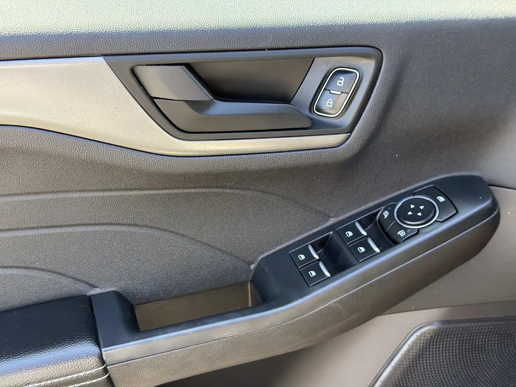 Certified 2024 Ford Escape Active FWD image 23