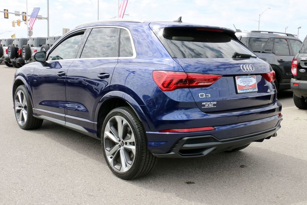 Used 2021 Audi Q3 2.0T Premium w/ Convenience Package AWD/4WD image 7