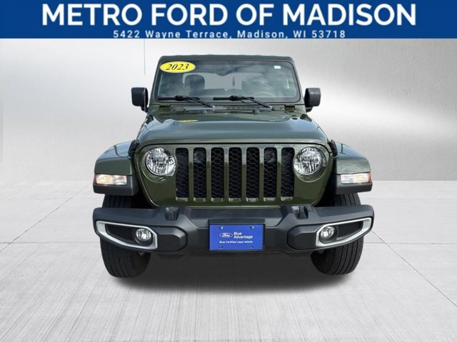 Used 2023 Jeep Gladiator Sport AWD/4WD image 9