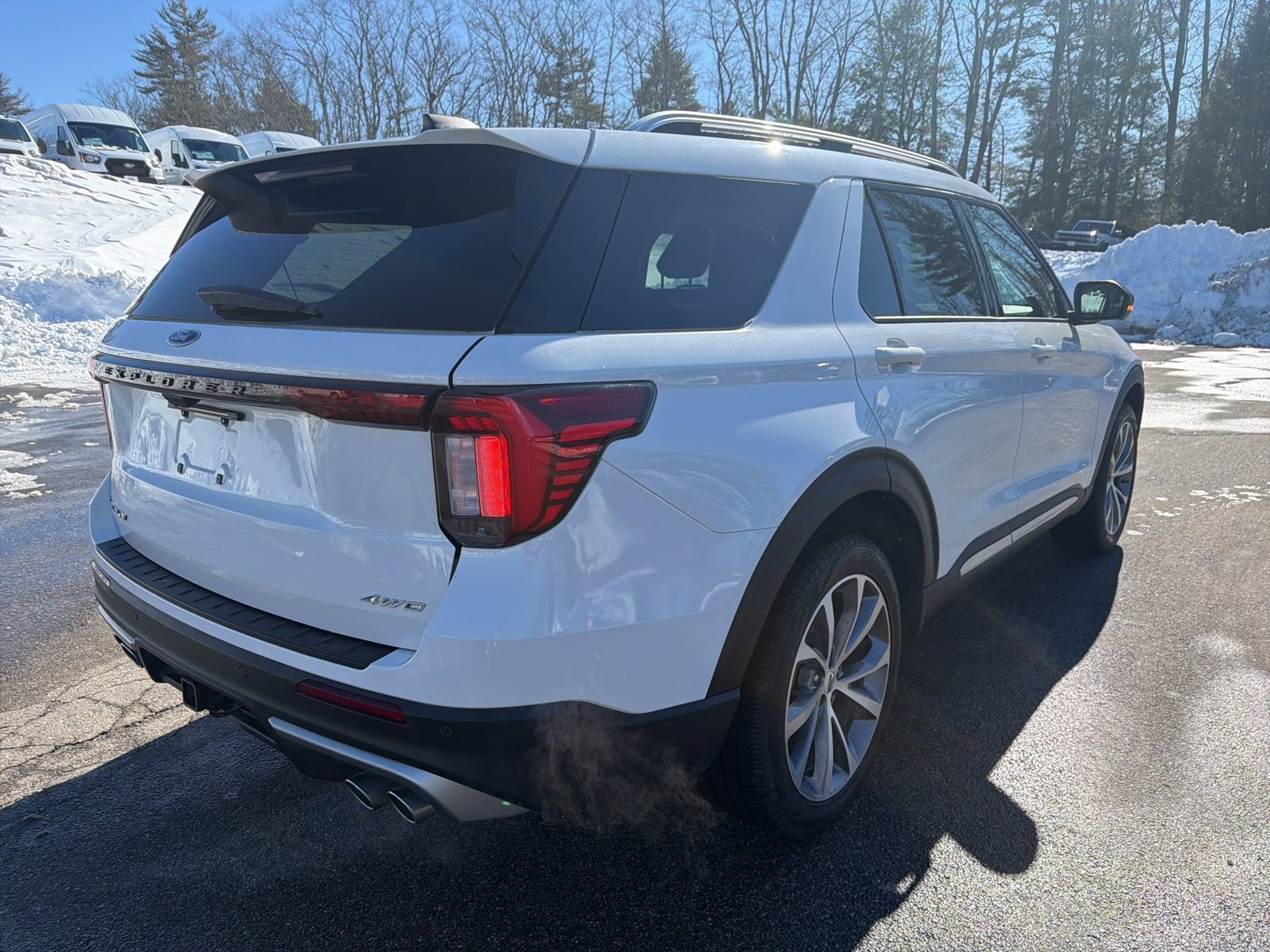 Certified 2025 Ford Explorer Platinum w/ Ultimate Package image 9