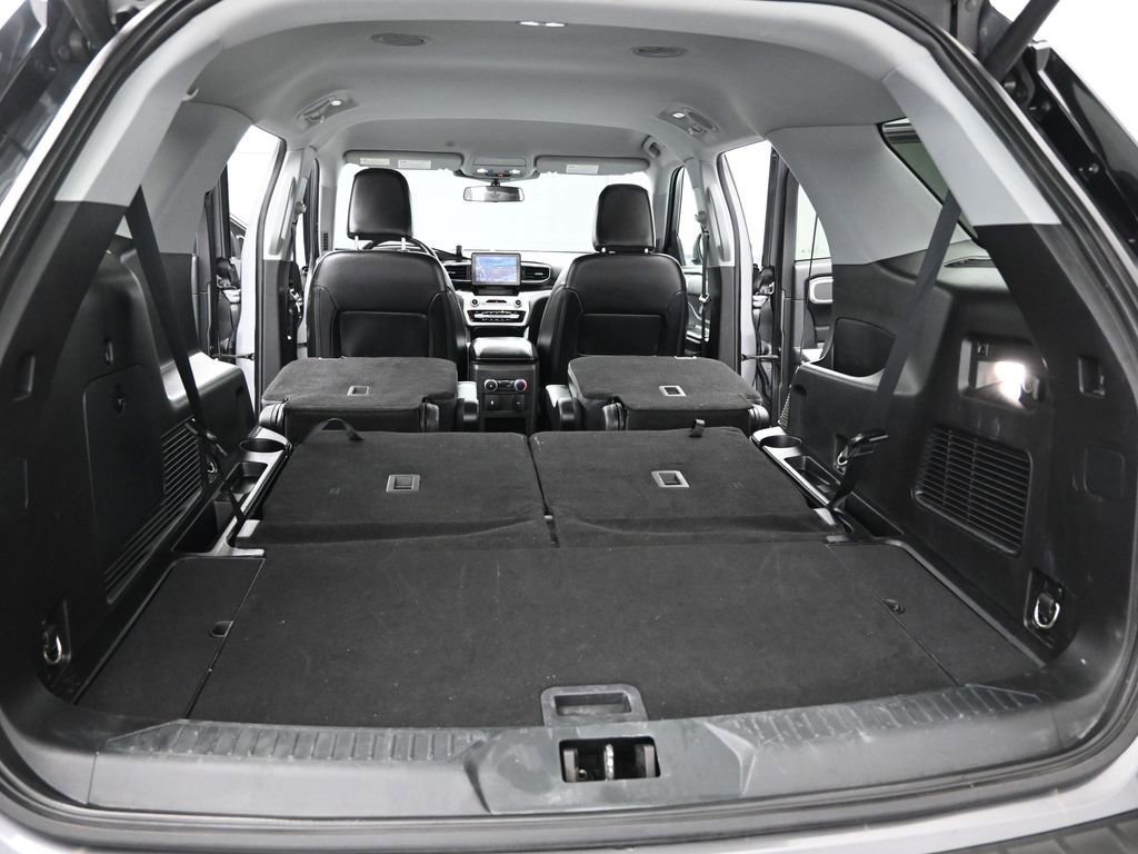 Certified 2021 Ford Explorer XLT image 50