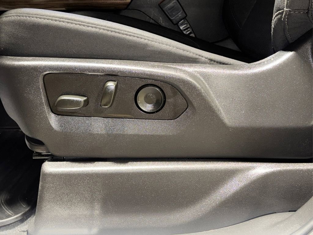 Used 2023 Chevrolet Silverado 1500 RST w/ Z71 Off-Road Package image 28