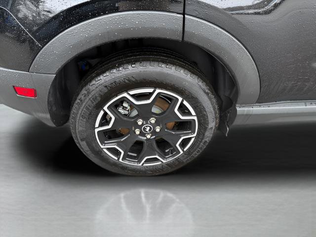 Certified 2025 Ford Bronco Sport Outer Banks w/ Outer Banks Tech Package+ AWD/4WD image 30