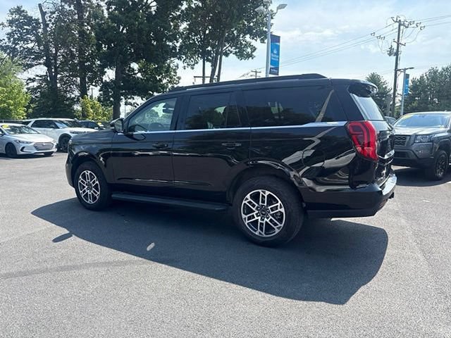 Certified 2025 Ford Expedition Active AWD/4WD image 6