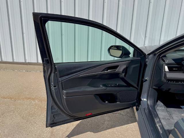 Used 2025 Toyota Camry LE FWD image 14