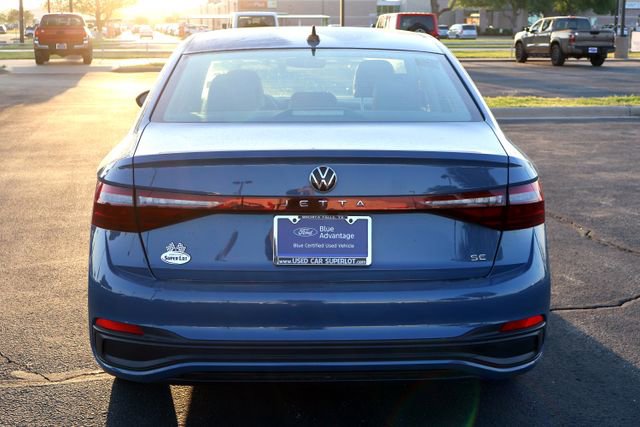 Used 2025 Volkswagen Jetta SE image 13