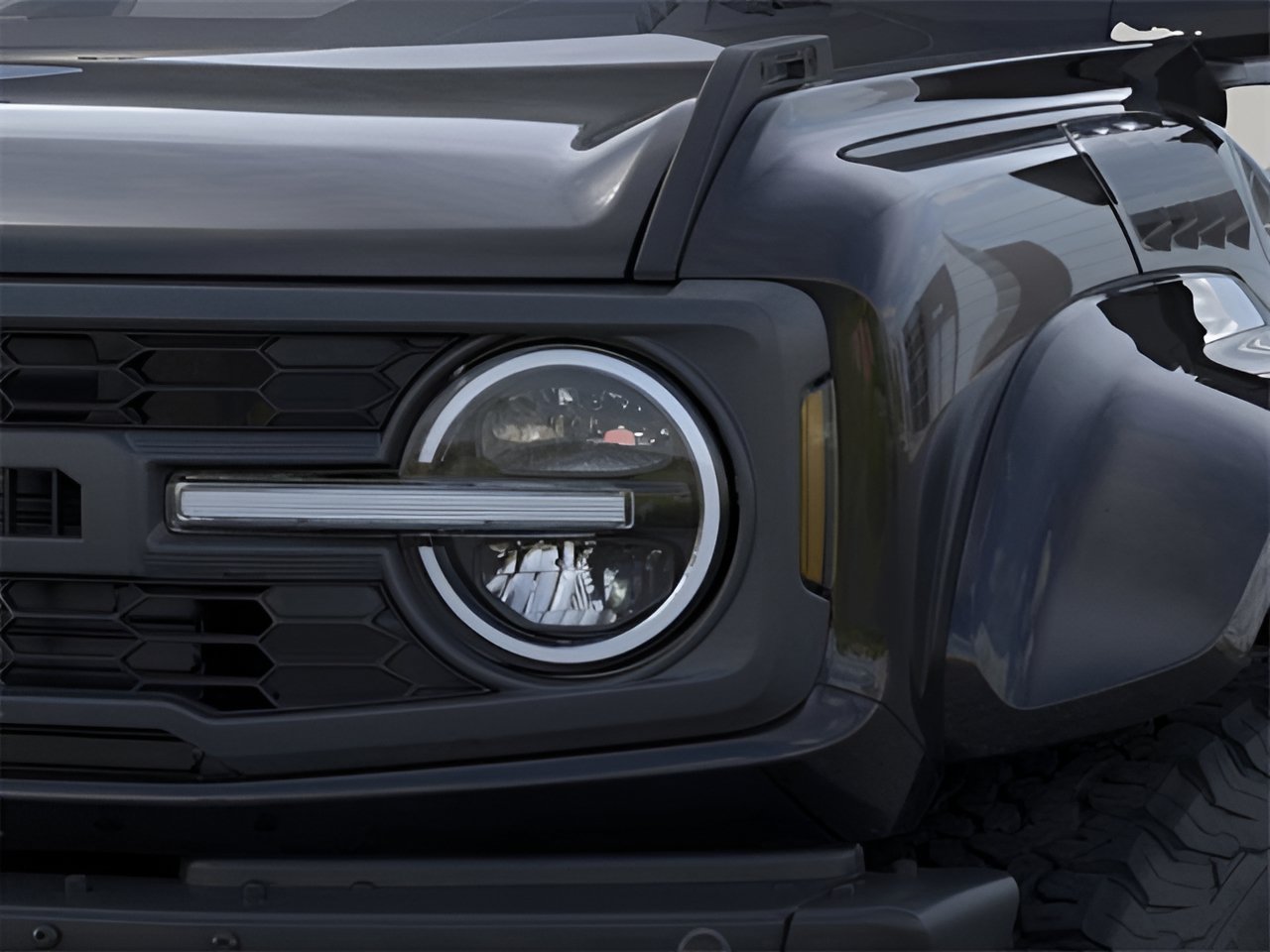 Certified 2025 Ford Bronco Raptor w/ Interior Carbon Fiber Pack AWD/4WD image 22