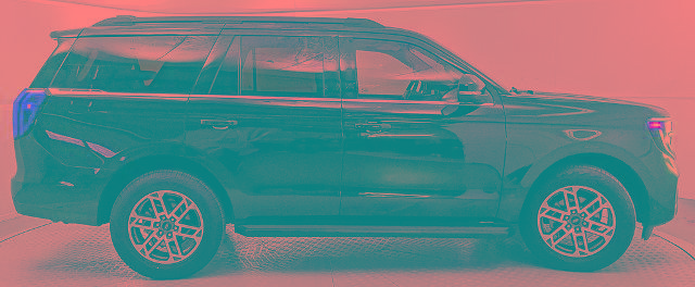 Certified 2025 Ford Expedition Active AWD/4WD image 2