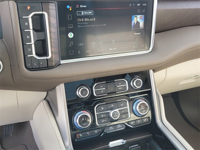 Used 2022 GMC Yukon XL Denali w/ Denali Ultimate Package image 22