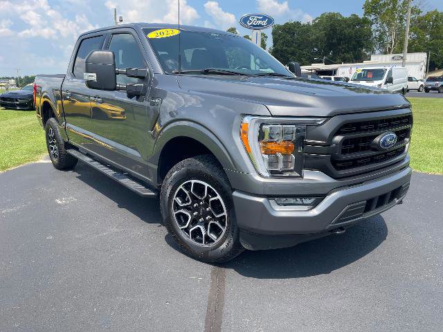 Certified 2022 Ford F150 XLT w/ Equipment Group 302A High image 9