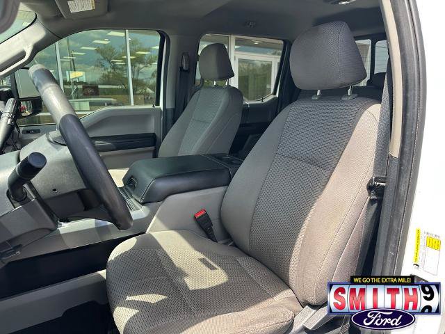 Certified 2022 Ford F250 XLT w/ XLT Premium Package AWD/4WD image 37