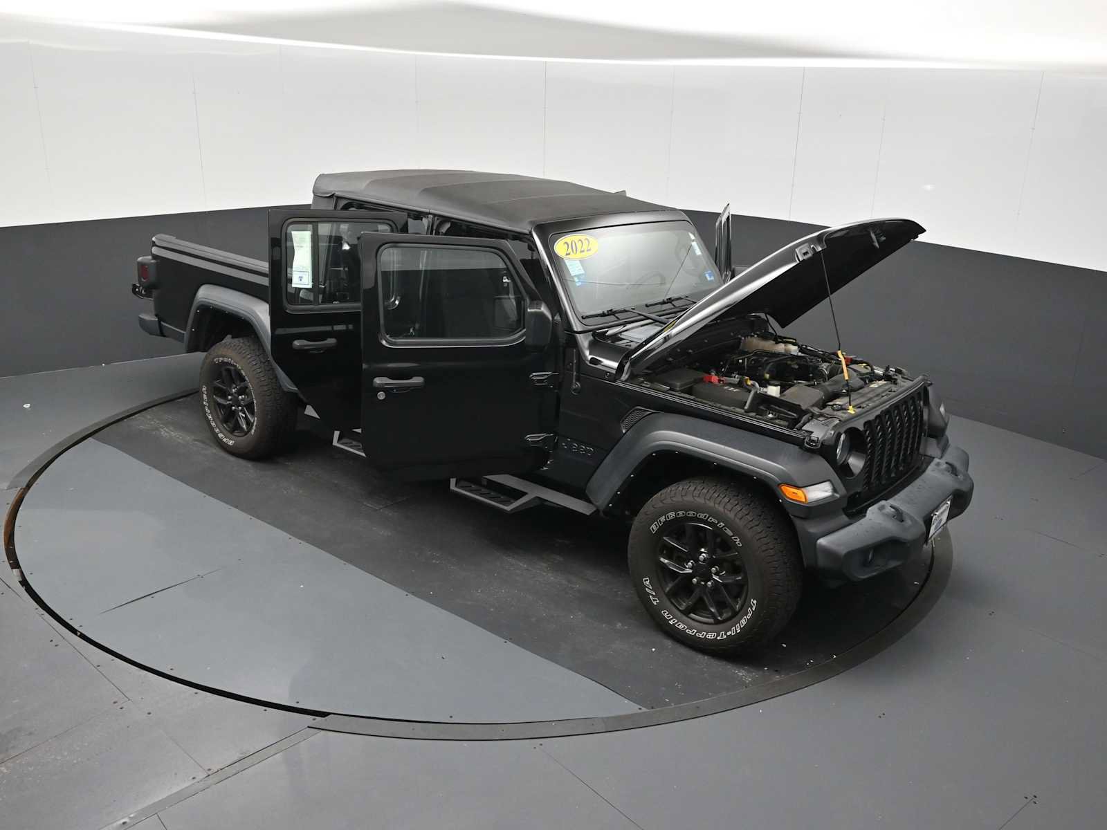Used 2022 Jeep Gladiator Sport w/ Trailer Tow Package AWD/4WD image 55