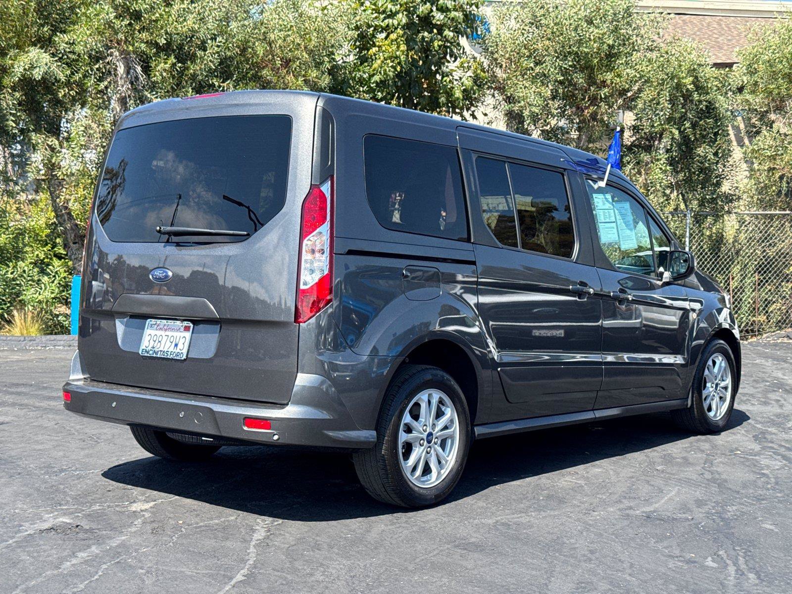 Certified 2023 Ford Transit Connect XLT FWD image 11