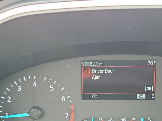 Certified 2022 Ford Escape SE w/ Cold Weather Package AWD/4WD image 9
