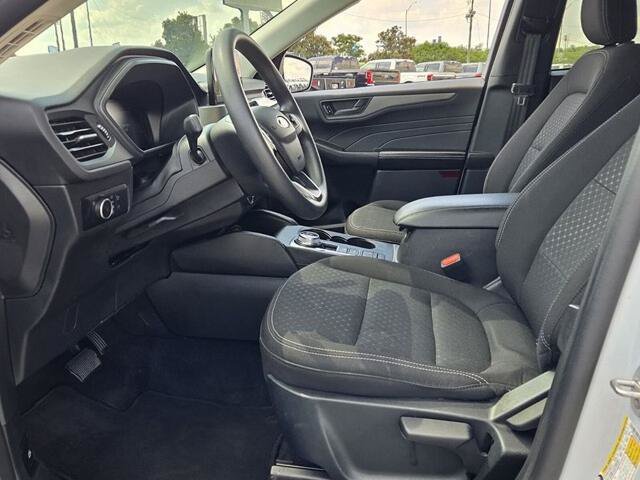 Certified 2025 Ford Escape Active AWD/4WD image 5