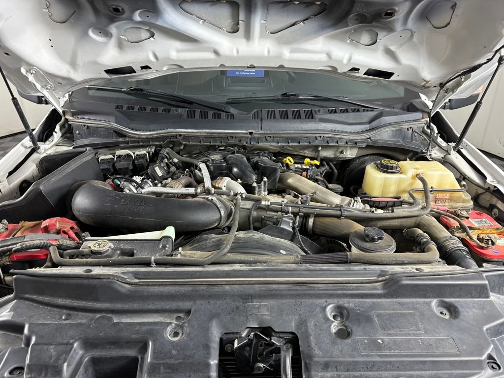 Certified 2019 Ford F250 XLT w/ Snow Plow Prep Package image 10