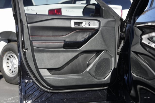 Certified 2023 Ford Explorer ST-Line w/ Class IV Trailer Tow Package image 30