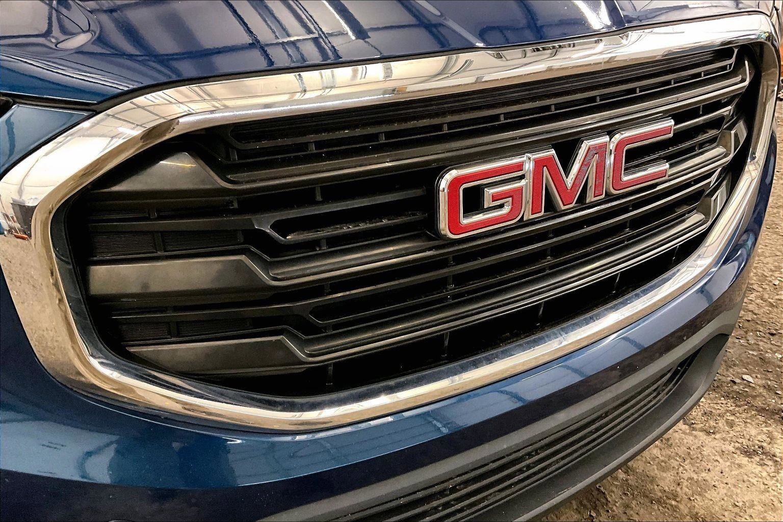 Used 2019 GMC Terrain SLE w/ Driver Convenience Package image 29