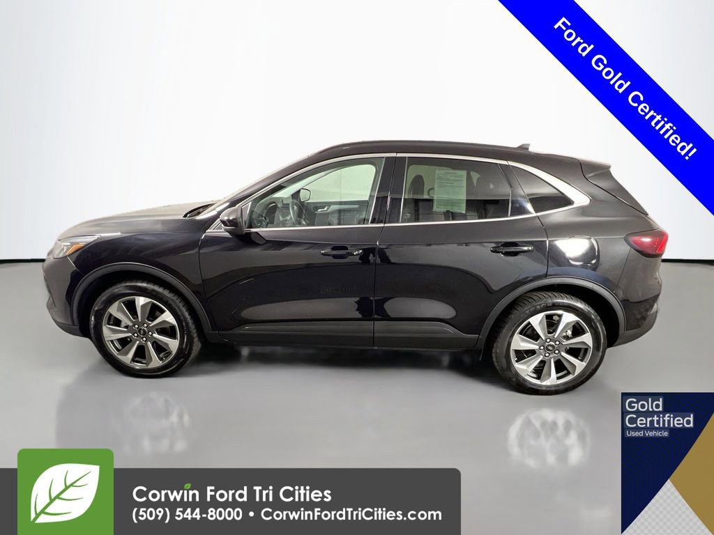 Certified 2025 Ford Escape Platinum image 2
