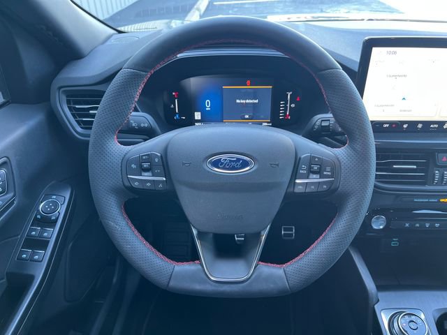 Certified 2023 Ford Escape ST-Line w/ Tech Pack #1 FWD image 15