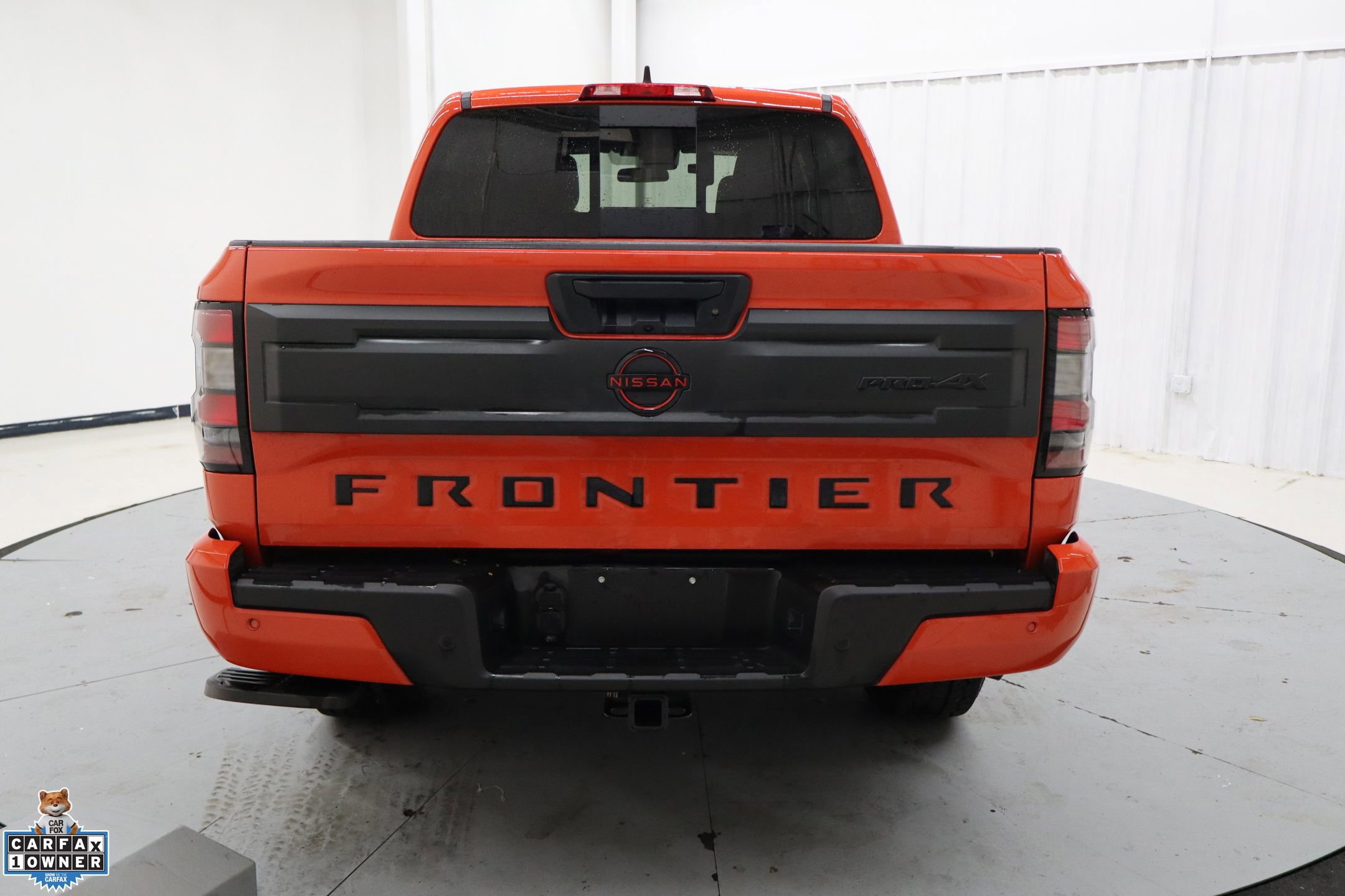 Used 2025 Nissan Frontier PRO-4X w/ Black Accent Package image 5