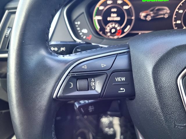 Used 2020 Audi Q5 e Premium Plus w/ Premium Plus Package AWD/4WD image 24