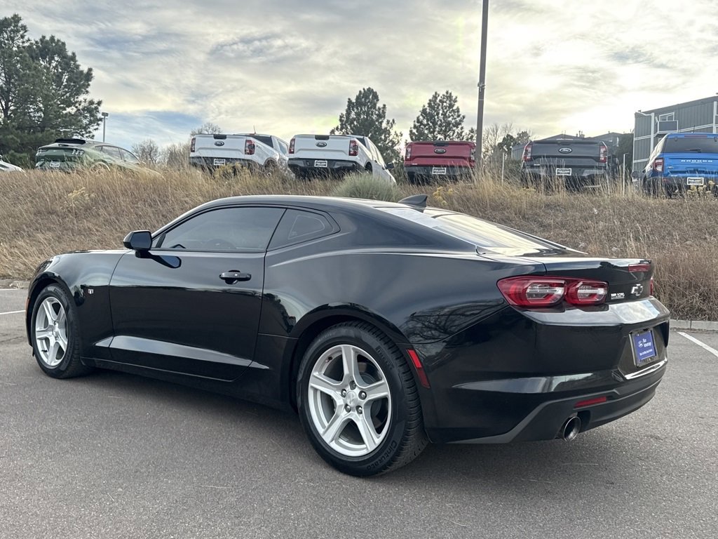 Used 2024 Chevrolet Camaro LT image 3