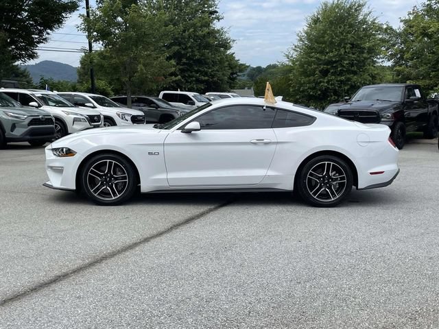 Certified 2022 Ford Mustang GT RWD image 2