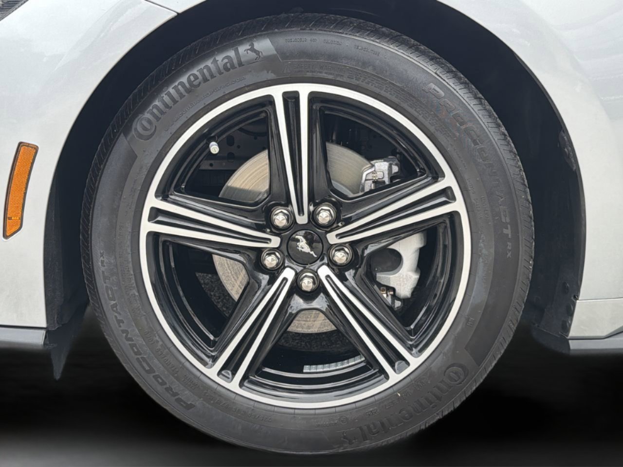 Certified 2025 Ford Mustang Coupe RWD image 30