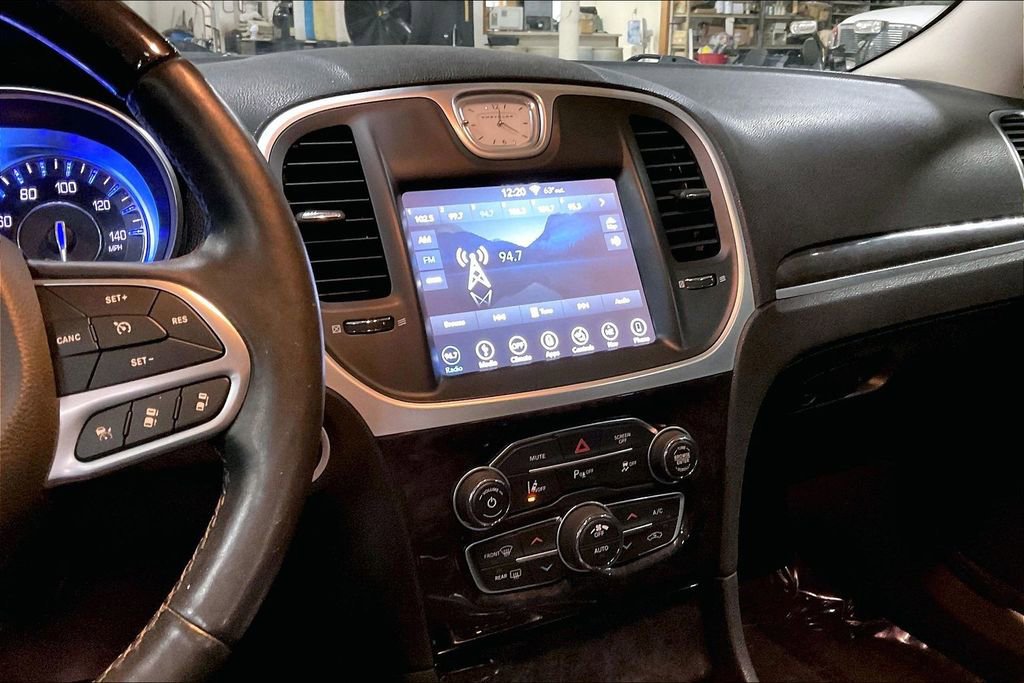 Used 2019 Chrysler 300 Limited w/ Safetytec Plus Group AWD/4WD image 6