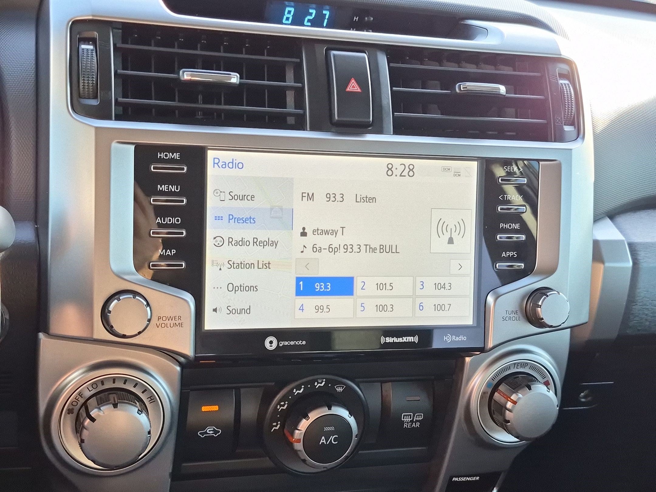 Used 2021 Toyota 4Runner SR5 Premium w/ Moonroof Package AWD/4WD image 26