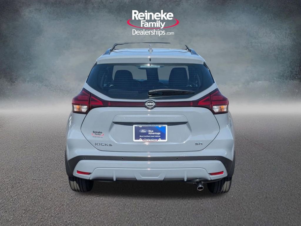 Used 2023 Nissan Kicks SR w/ Interior Electronics Package image 5