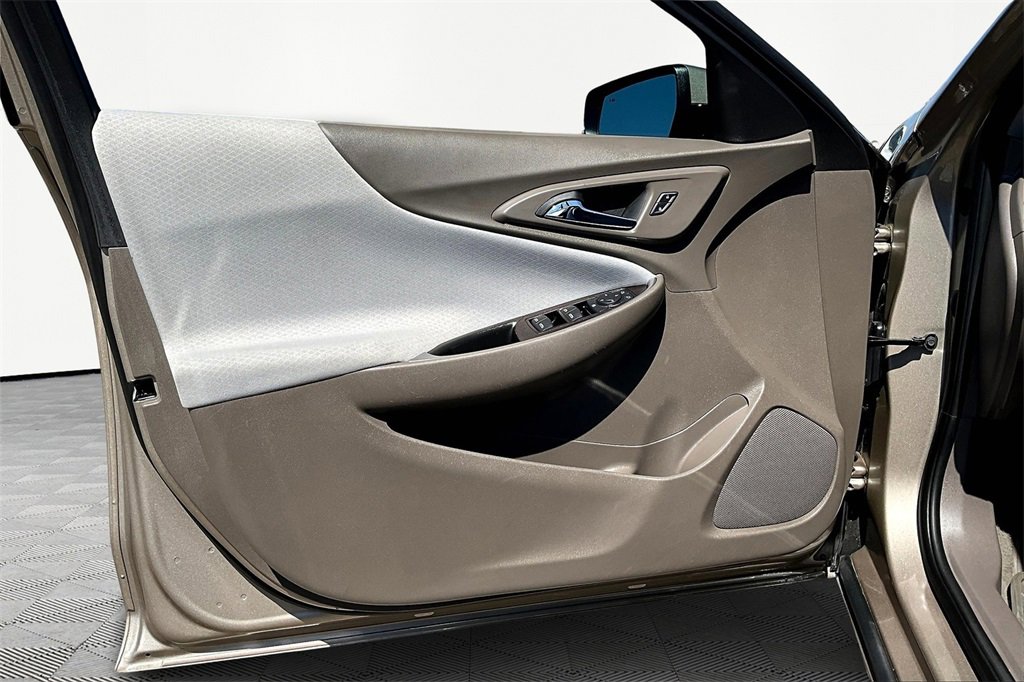 Used 2022 Chevrolet Malibu LS w/ Driver Confidence Package II image 23