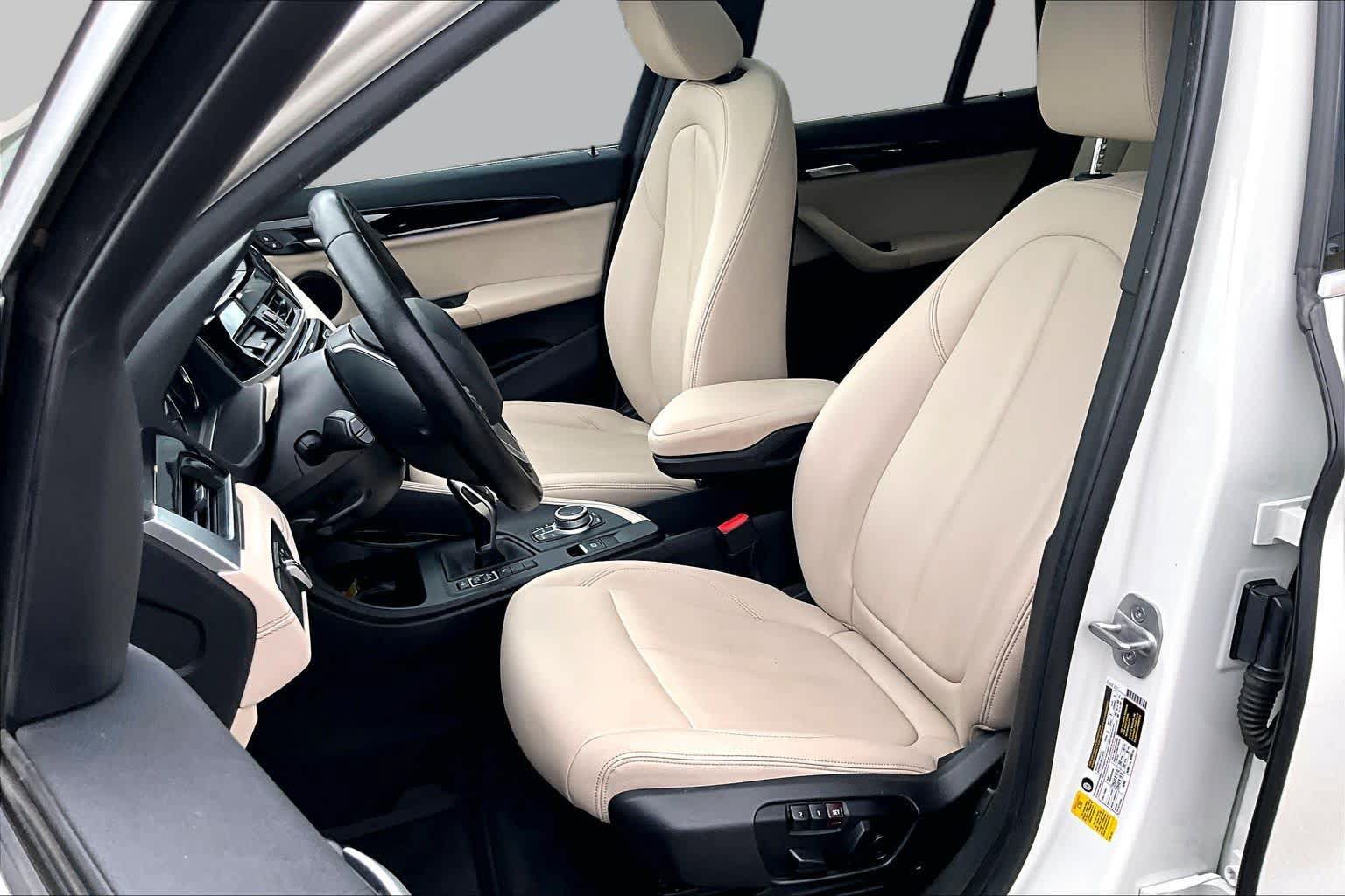 Used 2021 BMW X1 sDrive28i w/ Convenience Package FWD image 10