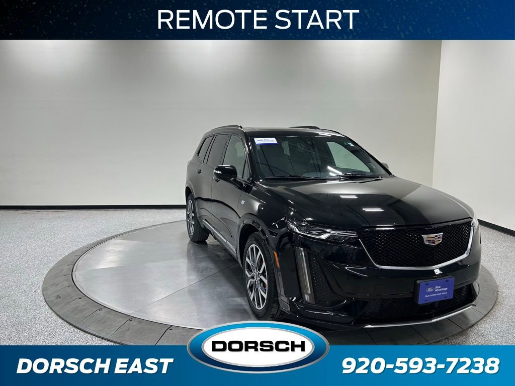 Used 2022 Cadillac XT6 Sport w/ Technology Package AWD/4WD image 4