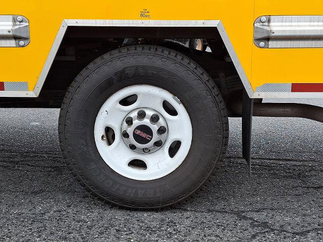 Used 2021 GMC Savana 3500 w/ Power Convenience Package RWD image 8
