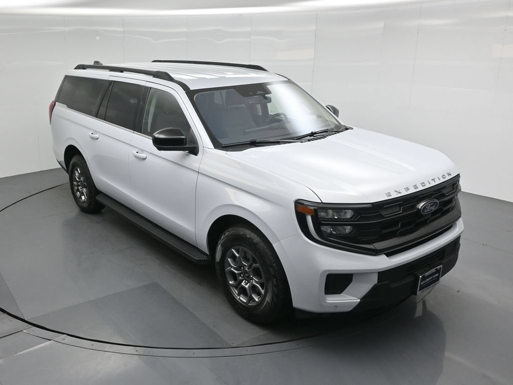Certified 2025 Ford Expedition Max Active RWD image 36