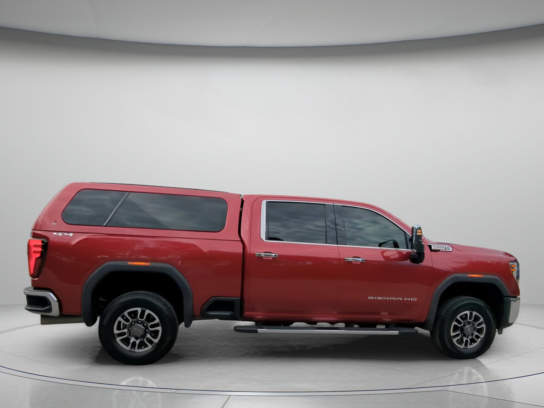 Used 2024 GMC Sierra 2500 SLT w/ SLT Premium Package AWD/4WD image 31