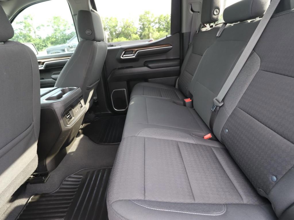 Used 2022 Chevrolet Silverado 1500 RST image 13