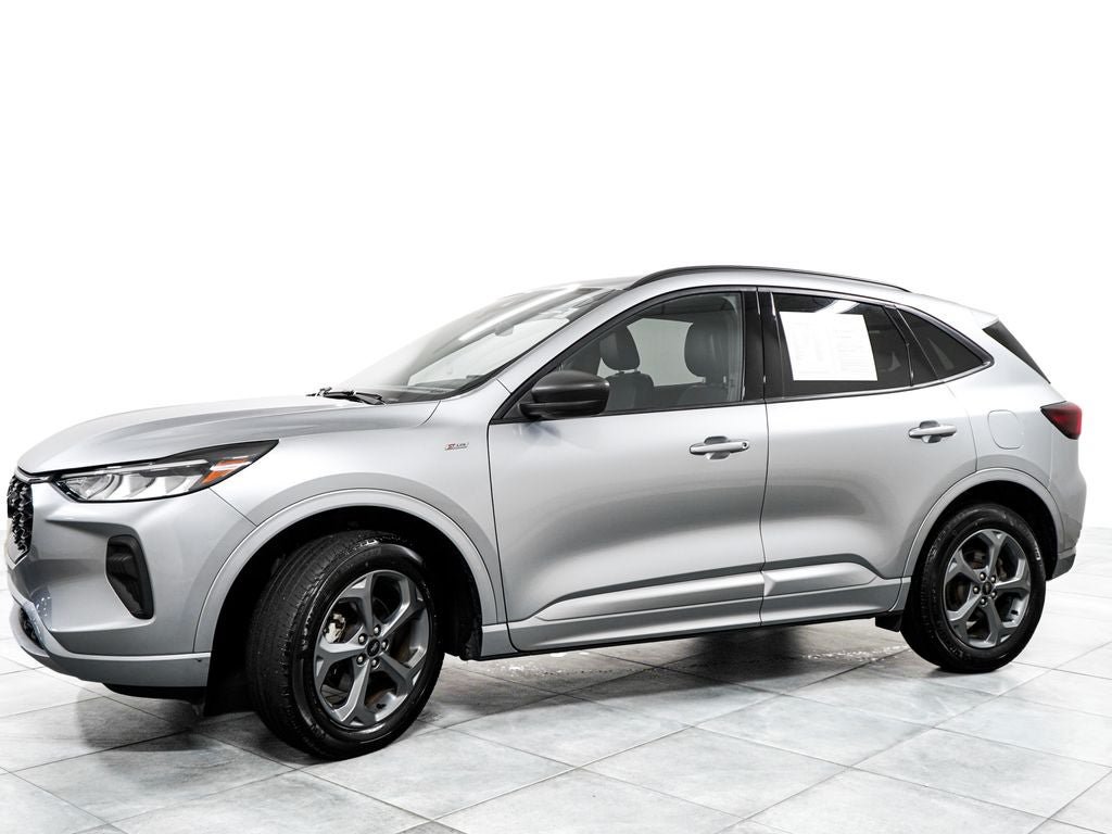 Certified 2024 Ford Escape ST-Line AWD/4WD image 4