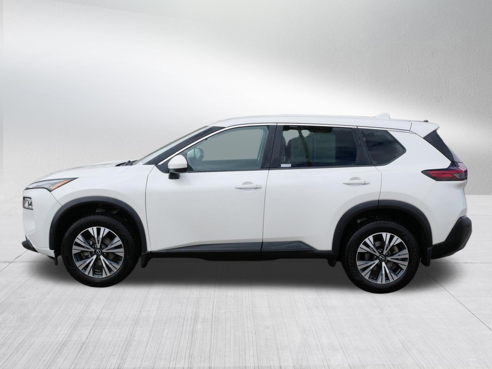 Used 2023 Nissan Rogue SV AWD/4WD image 4