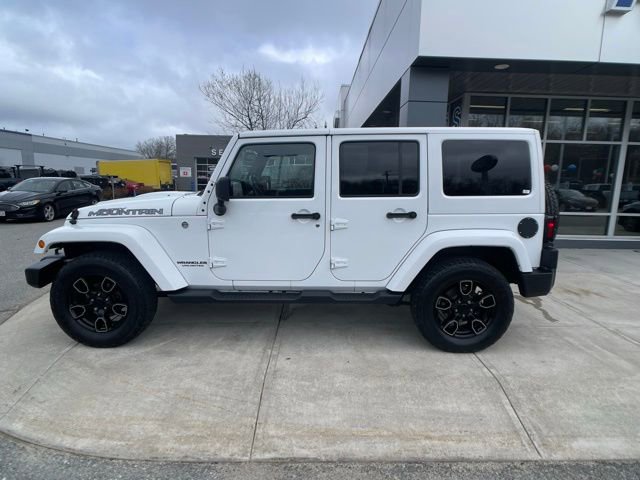 Used 2017 Jeep Wrangler Unlimited Sahara AWD/4WD image 5