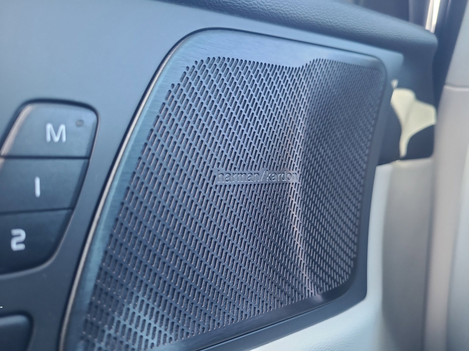 Used 2021 Volvo XC60 T5 Inscription w/ Advanced Package image 27