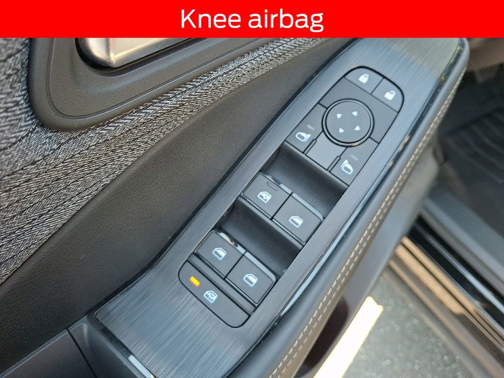 Used 2023 Nissan Rogue SV AWD/4WD image 25