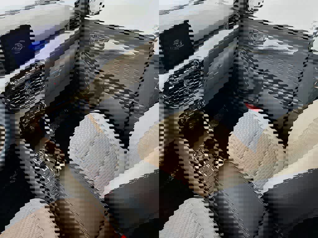 Certified 2022 Ford Escape SE w/ SE Sport Appearance Package image 14