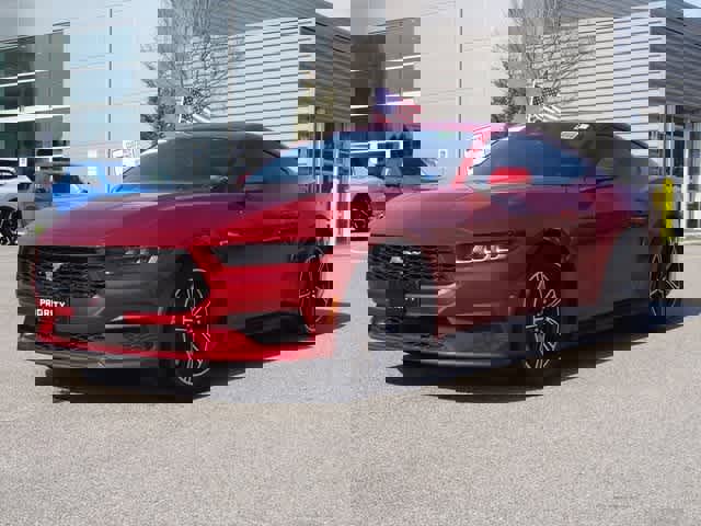 Certified 2024 Ford Mustang Coupe image 1