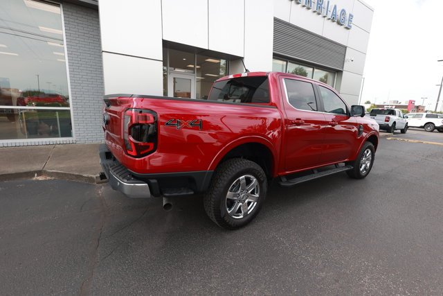 Certified 2025 Ford Ranger Lariat w/ Chrome Accent Package AWD/4WD image 3